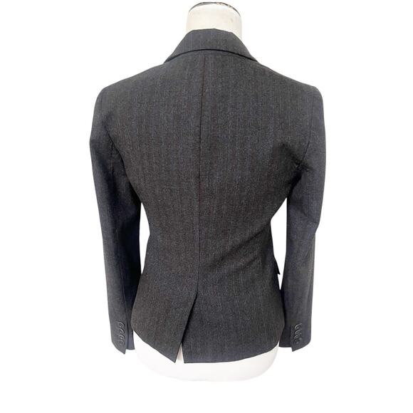 Theory Women’s Wool Pinstripe Two Button Blazer Size 6 Gray Preppy Office City - Picture 3 of 13